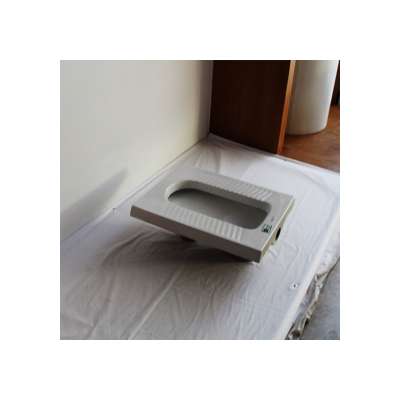 Bathroom Water Closet Ceramic Squatting Pan Toilet Sanitary Ware Squat Pan for Sale